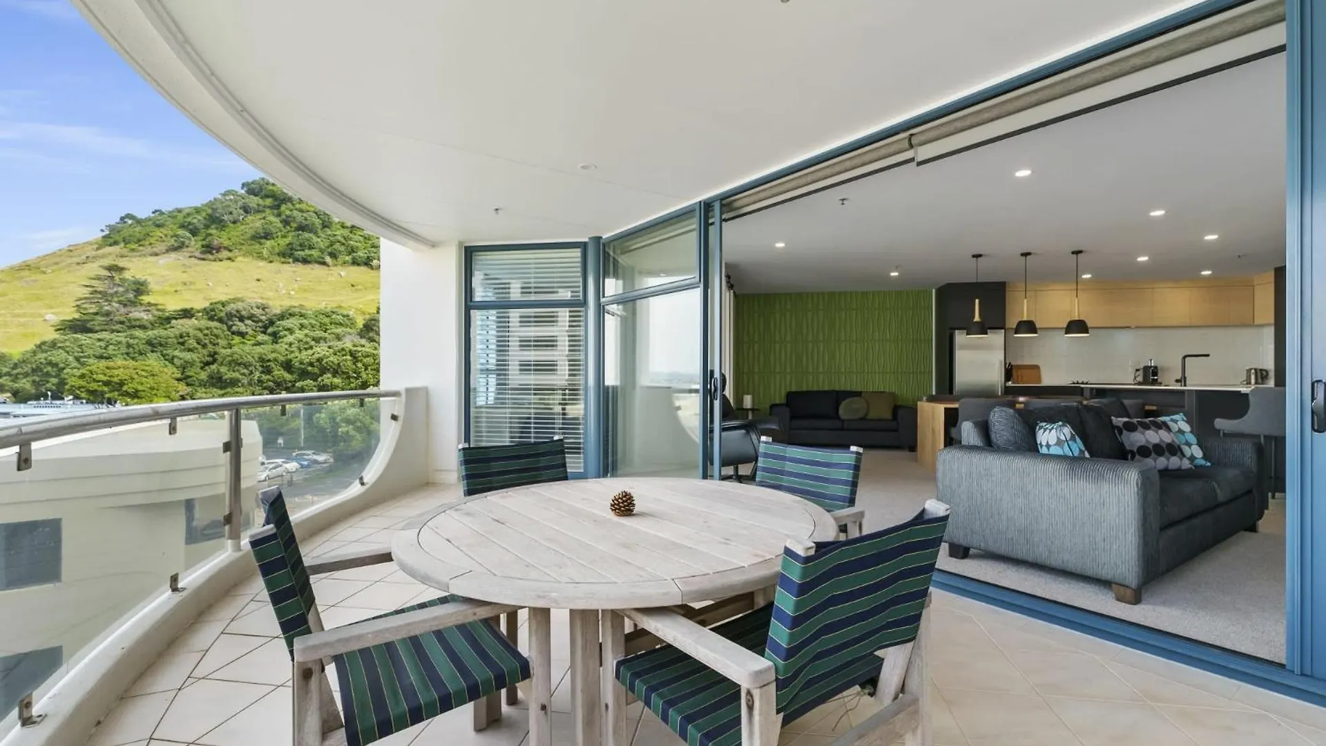 Oceanstyle On Main Apartment Mount Maunganui