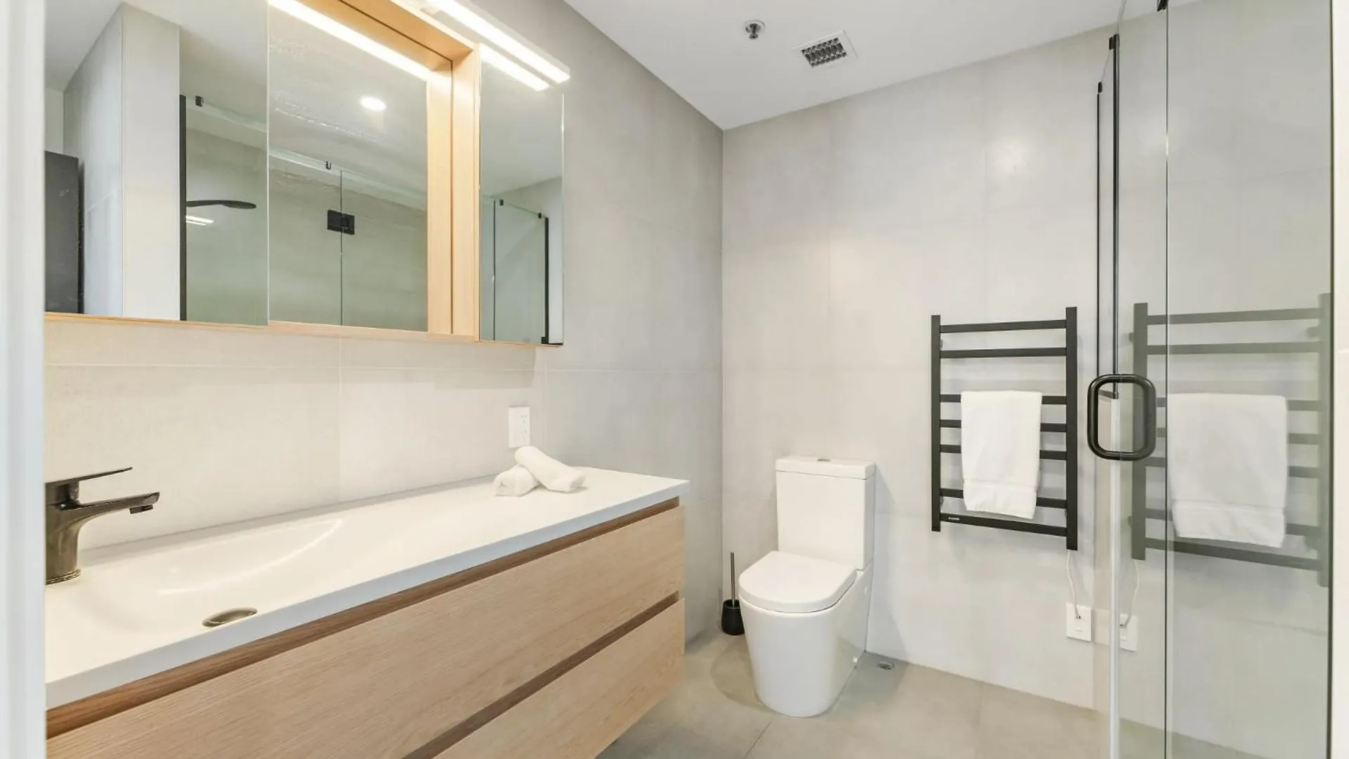 Oceanstyle On Main Apartment Mount Maunganui